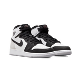Air Jordan 1 OG "Stage Haze"